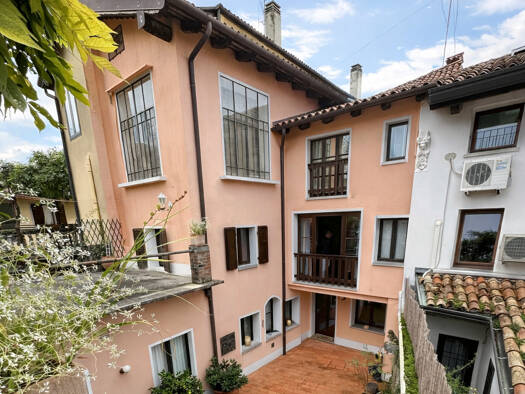 Haus zum Kauf 350.000 € 1 Zimmer 350 m² 350 m² Grundstück frei ab sofort Via Borgo San Domenico 76 Cividale del Friuli 33043