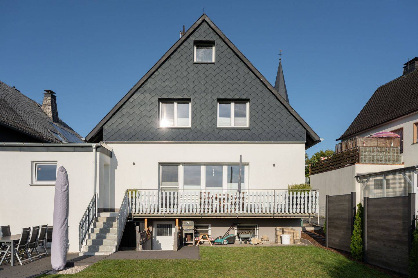 Einfamilienhaus zum Kauf - Ansicht 2