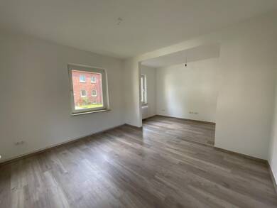 Wohnung zur Miete 429 € 2 Zimmer 58,9 m² EG Danziger Straße 37 Bant Wilhelmshaven 26382