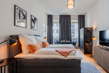 Wohnung zur Miete Wohnen auf Zeit 1.808 € 1 Zimmer 35 m² frei ab 28.10.2024 Reichenberger Straße Kreuzberg Berlin 10999