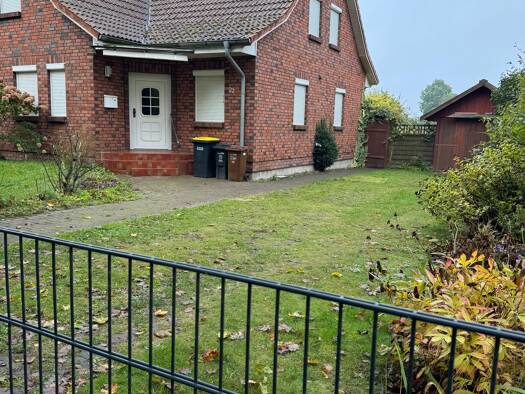 Doppelhaushälfte zum Kauf 182.500 € 4 Zimmer 118 m² 800 m² Grundstück frei ab sofort Lüdershagen Lüdershagen 18314