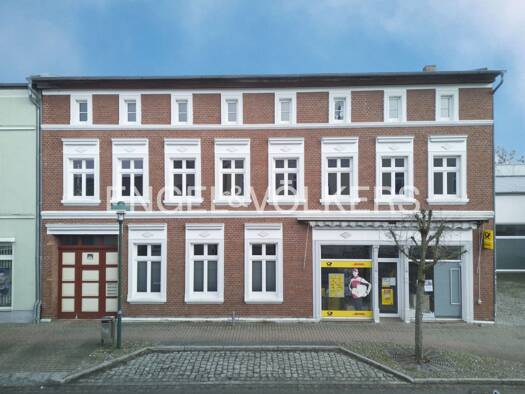 Mehrfamilienhaus zum Kauf 235.000 € 9 Zimmer 215 m² 1.026 m² Grundstück Eggesin 17367