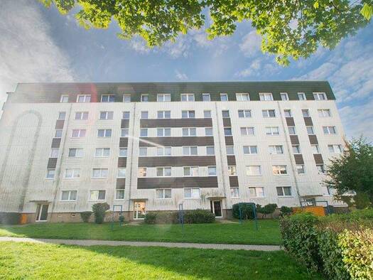 Wohnung zur Miete 510 € 4 Zimmer 76,3 m² 3. Geschoss frei ab 01.12.2025 Georg-Dreke-Ring 55a Prenzlau 17291
