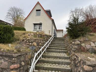 Einfamilienhaus zum Kauf 149.000 € 4 Zimmer 75 m² 570 m² Grundstück Burg (Dithmarschen) 25712