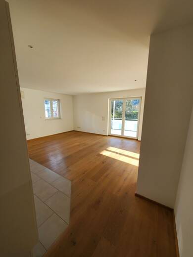 Wohnung zum Kauf provisionsfrei 355.000 € 2 Zimmer 64 m² Geschoss 1/3 Frasdorf Frasdorf 83112