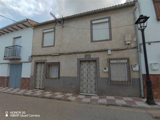 Villa zum Kauf 66.500 € 5 Zimmer 140 m² 339 m² Grundstück Loja 18312