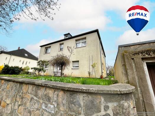 Wohnung zum Kauf 95.000 € 4 Zimmer 123 m² 1. Geschoss Genthin 39307