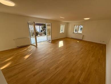 Terrassenwohnung zum Kauf 449.000 € 2 Zimmer 107,7 m² EG frei ab sofort Frauenaurach Erlangen 91056