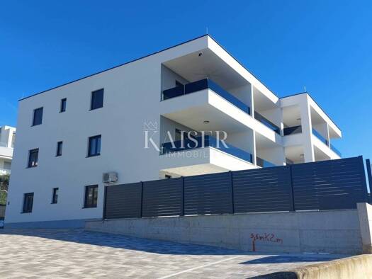 Wohnung zum Kauf 370.000 € 3 Zimmer 66 m² 1. Geschoss Novigrad Novigrad
