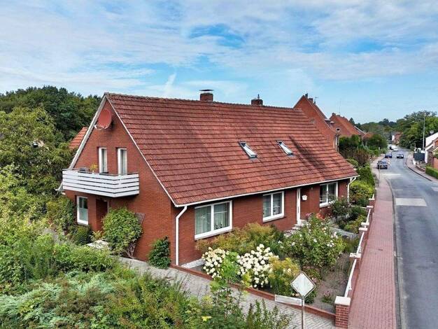 Einfamilienhaus zum Kauf 295.000 € 8 Zimmer 250 m² 840 m² Grundstück Bad Bentheim 48455