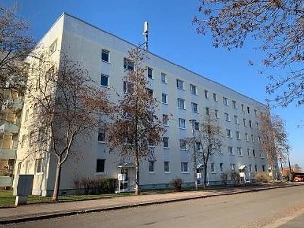 Wohnung zur Miete 570 € 4,5 Zimmer 73,7 m² 4. Geschoss frei ab 05.09.2026 Ulan-Bator-Straße 73 Moskauer Platz Erfurt 99091