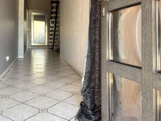 Doppelhaushälfte zum Kauf 89.000 € 5 Zimmer 147 m² 651 m² Grundstück Rothselberg 67753