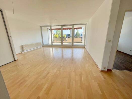 Wohnung zur Miete 1.080 € 3 Zimmer 95 m² 5. Geschoss frei ab 01.06.2026 Langwasser Nürnberg 90471