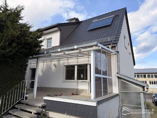 Doppelhaushälfte zum Kauf 229.000 € 4 Zimmer 132 m² 855 m² Grundstück Kurt-Eisner-Straße 35 B Zeitz Zeitz 06712