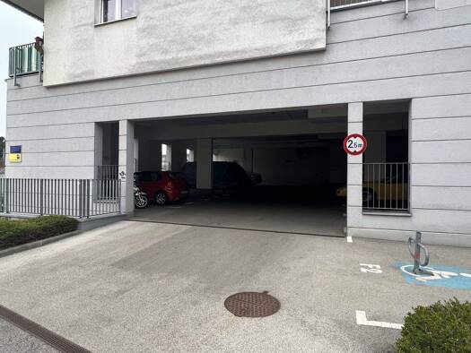 Tiefgaragenstellplatz zur Miete provisionsfrei 70,31 € Rochusgasse Tulln an der Donau 3430