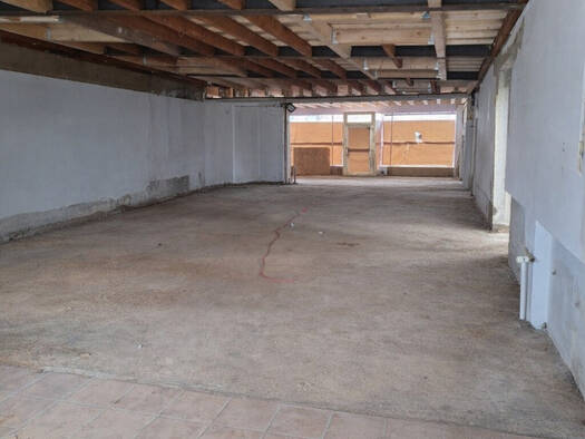 Verkaufsfläche zur Miete 2.160 € 180 m² Verkaufsfläche Hugenottenstraße 93 Friedrichsdorf Friedrichsdorf 61381