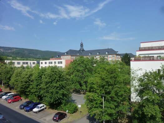 Wohnung zum Kauf 43.200 € 3 Zimmer 72 m² 3. Geschoss Rainweg 86 Saalfeld Saalfeld/Saale 07318
