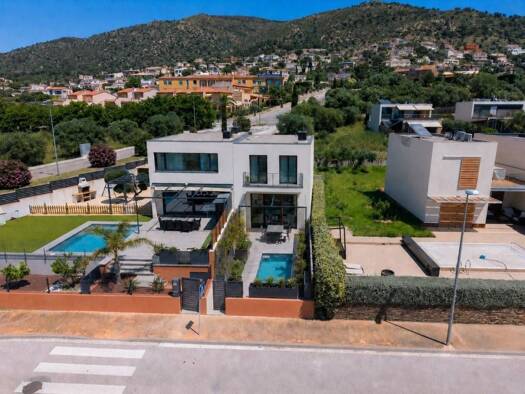 Reihenhaus zum Kauf 410.000 € 3 Zimmer 83 m² Palau-saverdera 17495
