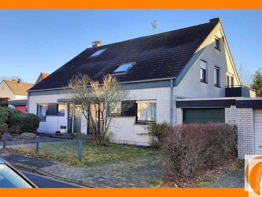 Doppelhaushälfte zum Kauf 344.600 € 5 Zimmer 119 m² 321 m² Grundstück frei ab 01.02.2026 Halle 33790
