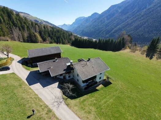 Land-/Forstwirtschaft zum Kauf 859.000 € 113.628 m² Grundstück Anras 9912