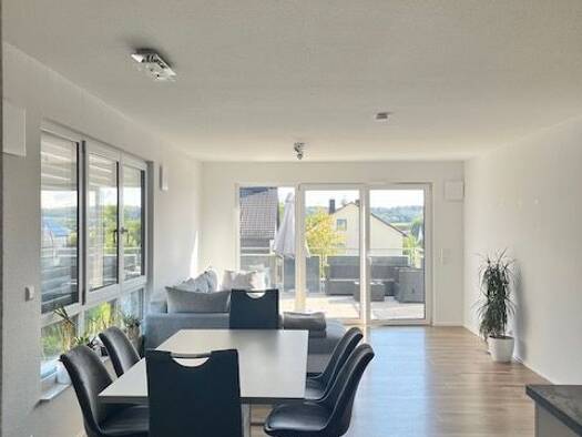Wohnung zur Miete 730 € 2,5 Zimmer 74 m² Geschoss 1/3 frei ab 01.10.2026 Schnelldorf Schnelldorf 91625