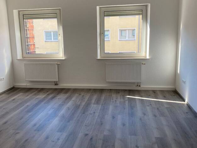 Wohnung zur Miete 860 € 3 Zimmer 80 m² Geschoss 2/4 frei ab sofort Dallingerstraße 13 Lichtenhof Nürnberg 90459
