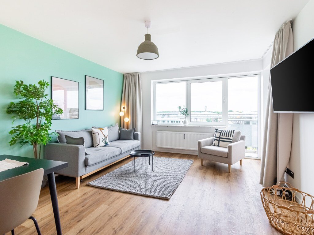 Wohnung zur Miete Wohnen auf Zeit 1.885 € 2 Zimmer 60 m²<br/>Wohnfläche 22.11.2024<br/>Verfügbarkeit Porschestraße Stadtmitte Wolfsburg 38440