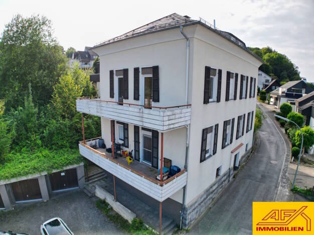 Mehrfamilienhaus zum Kauf 398.500 € 10 Zimmer 377 m² 786 m² Grundstück Meschede Meschede 59872