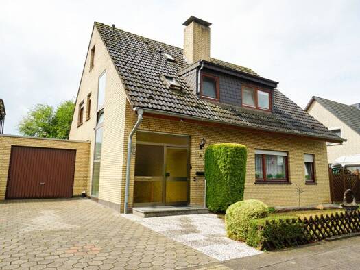 Einfamilienhaus zum Kauf 374.000 € 6 Zimmer 158 m² 623 m² Grundstück Borth Rheinberg 47495