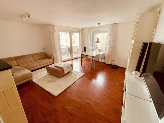 Wohnung zur Miete 800 € 3 Zimmer 65 m² Geschoss 1/2 frei ab sofort Römerstraße 75 Süd Stuttgart 70180