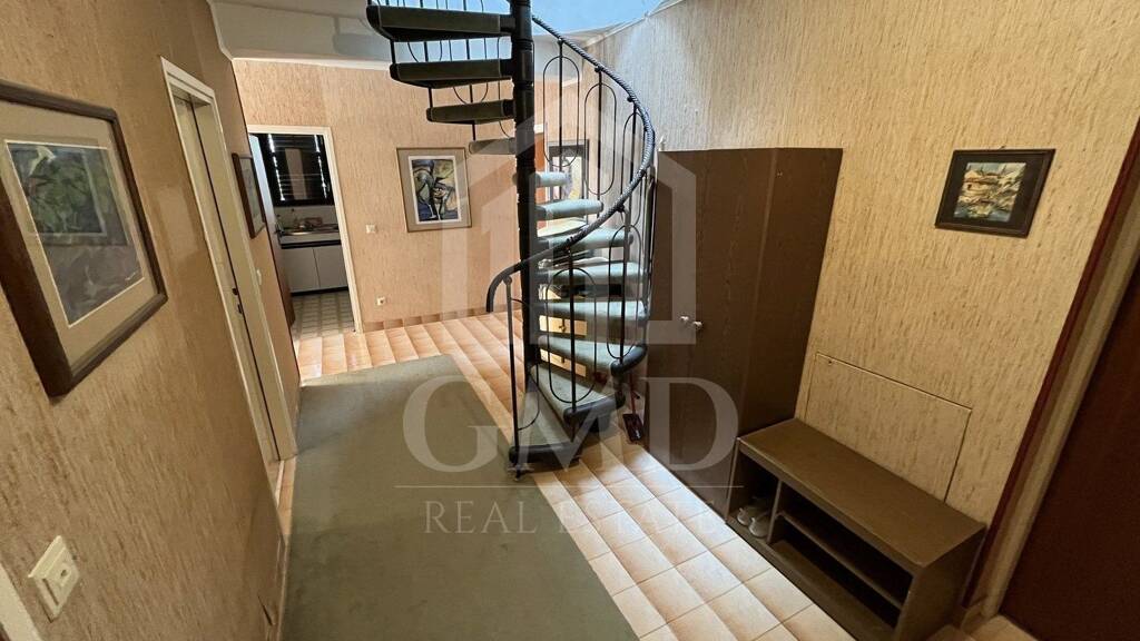 Haus zum Kauf 625.000 € 19 Zimmer 600 m² Fazana