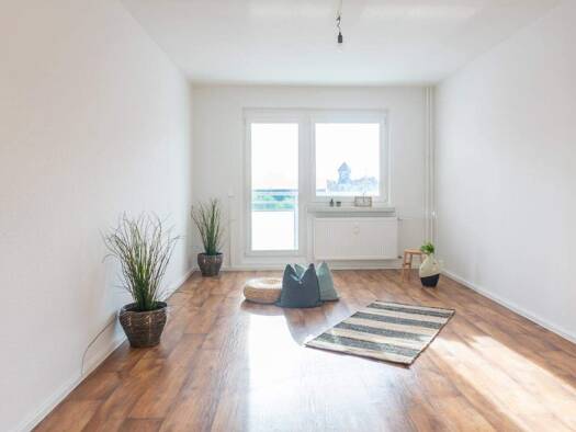 Wohnung zur Miete 640 € 4 Zimmer 89,7 m² 8. Geschoss frei ab 01.05.2026 Zwickauer Str. 10 Zentrum Chemnitz 09112
