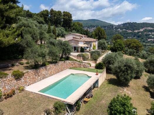 Einfamilienhaus zum Kauf 1.590.000 € 6 Zimmer 219 m² 7.447 m² Grundstück Centre Ville Nord Grasse 06130