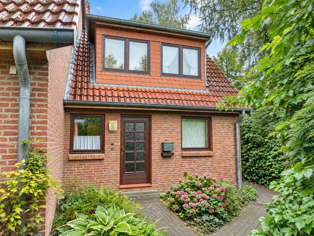 Reihenendhaus zum Kauf 595.000 € 4,5 Zimmer 111 m² 273,5 m² Grundstück Niendorf Hamburg 22455