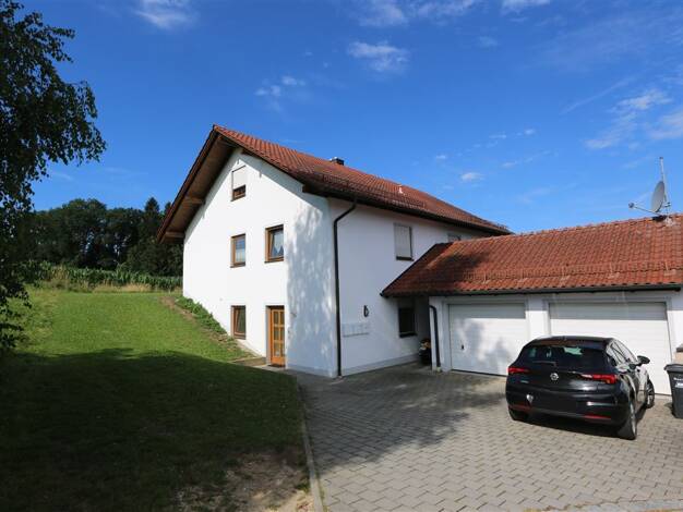Mehrfamilienhaus zum Kauf als Kapitalanlage geeignet 440.000 € 7 Zimmer 199 m² 628 m² Grundstück Egglham Egglham 84385