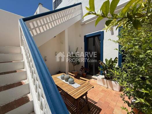 Haus zum Kauf 495.000 € 88 m² 138 m² Grundstück Faro (Sé e São Pedro) 8005