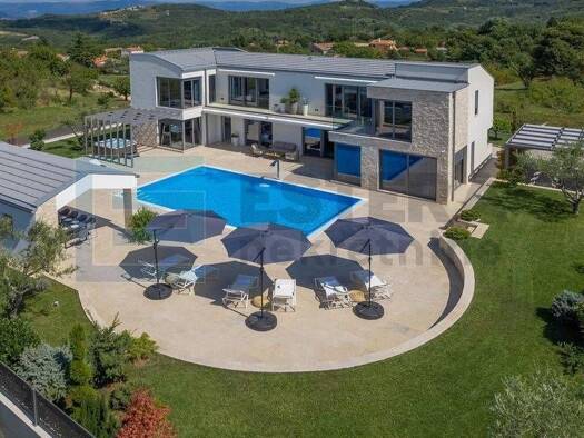 Haus zum Kauf 1.800.000 € 5 Zimmer 447 m² Karojba