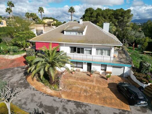 Villa zum Kauf 349.995 € 6 Zimmer 441 m² 2.313 m² Grundstück Elda 03600