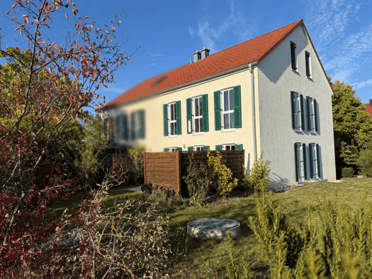 Doppelhaushälfte zum Kauf 340.000 € 4 Zimmer 144 m² 392 m² Grundstück Schwandorf Schwandorf 92421
