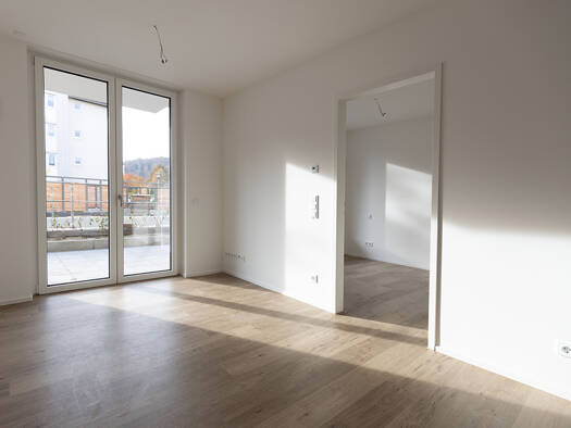 Wohnung zur Miete 615 € 2 Zimmer 45,2 m² EG frei ab 01.07.2026 Tschaikowskistraße 1 Debschwitz Gera 07548