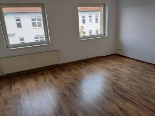 Wohnung zur Miete 570 € 2 Zimmer 56 m² frei ab sofort Neulindenau Leipzig 04179