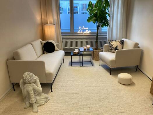 Büro zur Miete provisionsfrei 300 € 1 Zimmer 18 m² Bürofläche Cuvilliesstraße 14 Bogenhausen München 81679