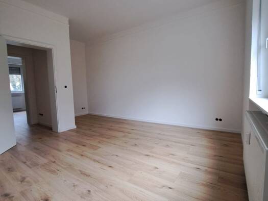 Wohnung zur Miete 750 € 2 Zimmer 64 m² Geschoss EG/3 frei ab sofort Heiligkreuz Trier 54295