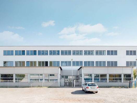 Bürogebäude zur Miete provisionsfrei 1.300 € 117 m² Bürofläche Louis-Blériot-Str. 5 Johannisthal Berlin 12487