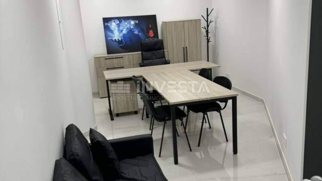 Halle/Industriefläche zum Kauf 60.000 € Centar, Pula Center