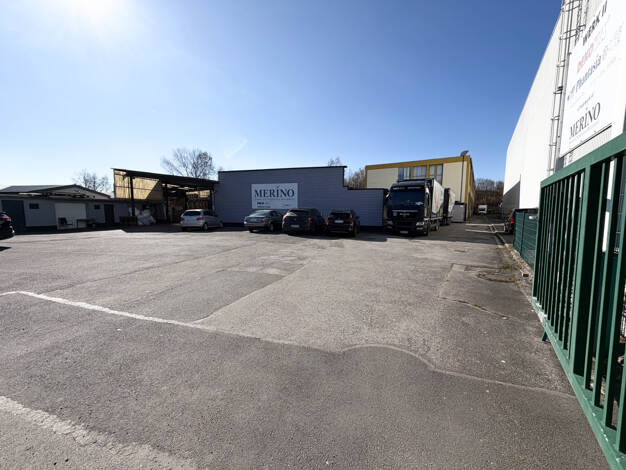 Lagerhalle zum Kauf 999.000 € 3.904 m² Lagerfläche Neustadt Neustadt b.Coburg 96465