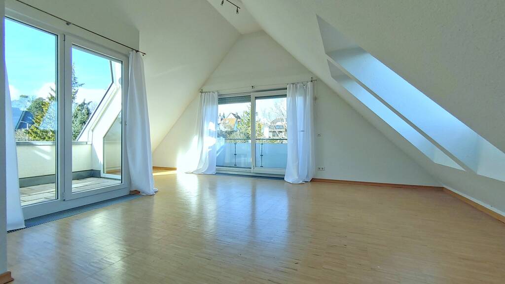 Wohnung zum Kauf 328.250 € 2 Zimmer 63,1 m² Dachgeschoss, 2. Geschoss frei ab sofort Waldstraße Leinfelden Leinfelden-Echterdingen 70771