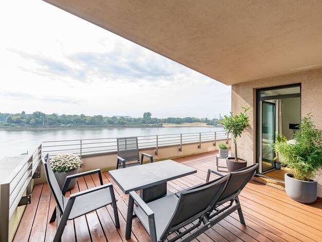 Wohnung zum Kauf 649.000 € 4 Zimmer 128 m² 3. Geschoss Handelshäfen Mitte 28217