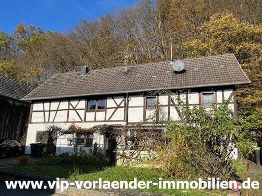 Einfamilienhaus zum Kauf 112.000 € 5 Zimmer 128 m² 587 m² Grundstück Eitorf 53783