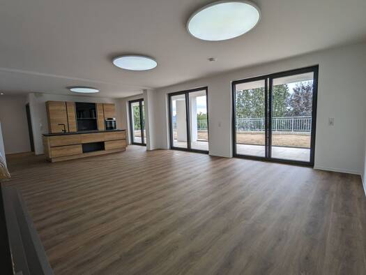 Terrassenwohnung zur Miete 1.950 € 4 Zimmer 188 m² frei ab 01.09.2026 Wittlich Wittlich 54516